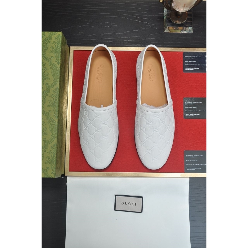 G*u*i leather shoes